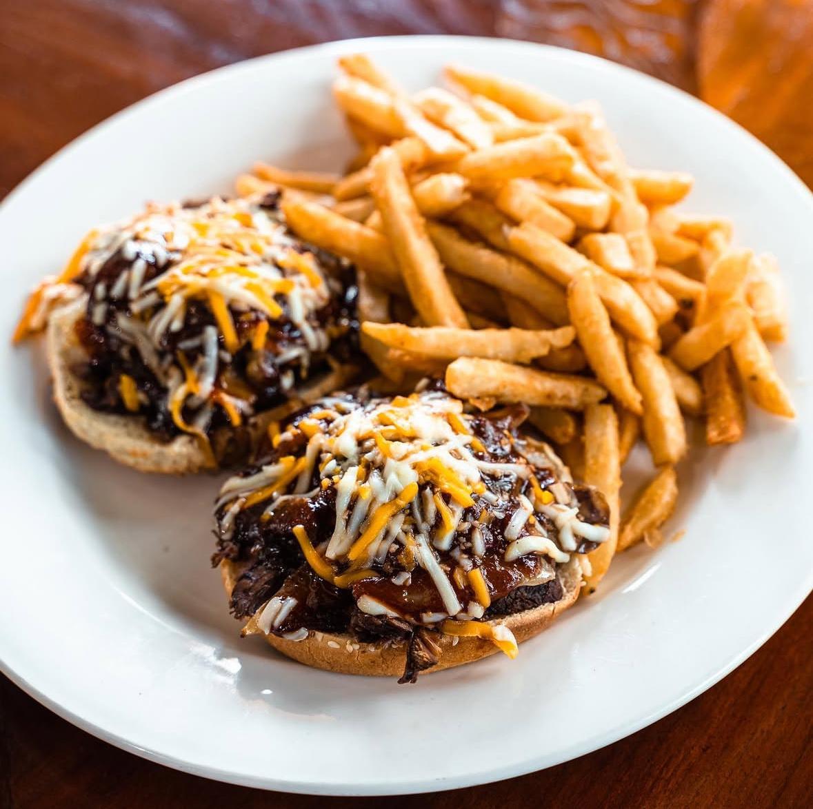 ROASTED BEEF BBQ SANDWICH